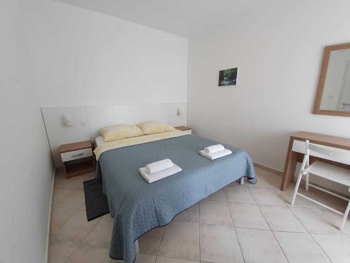 Apartmani Plaza 셀스 외부 사진