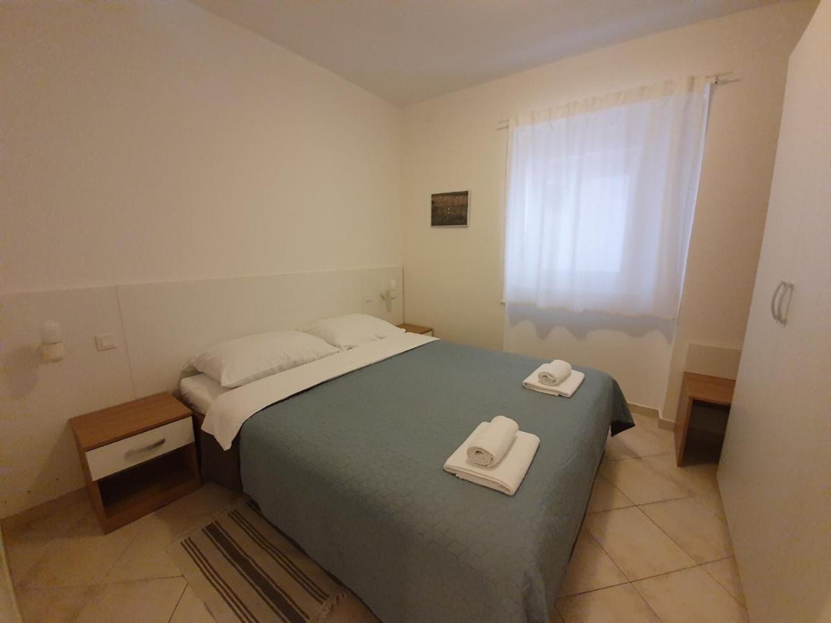 Apartmani Plaza 셀스 외부 사진